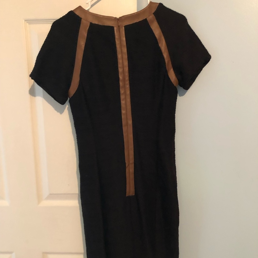 Venus dress size 6